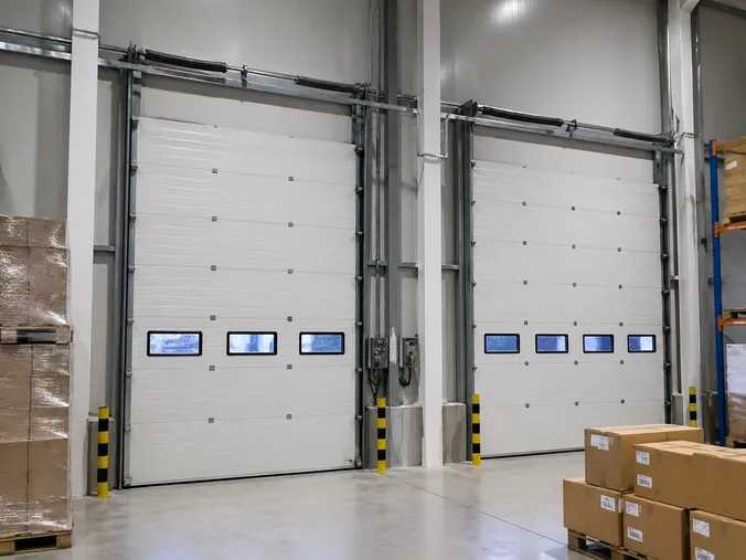 EUWOO warehouse commercial door installed in active distribution center