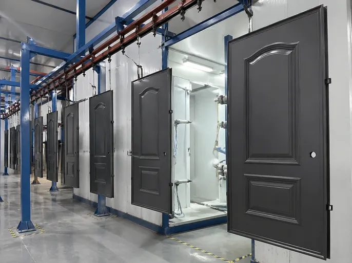 Automated powder coating line applying 60–80μm film thickness on front door panels