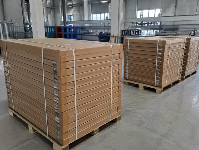 Industrial fire doors packed in KD format for container export