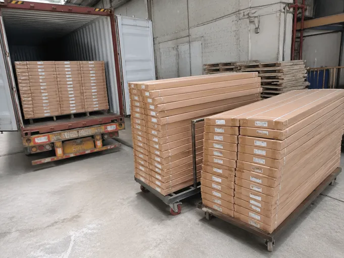 KD format single fire door packaging for export container loading