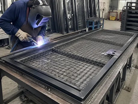 Wire mesh security door welded construction
