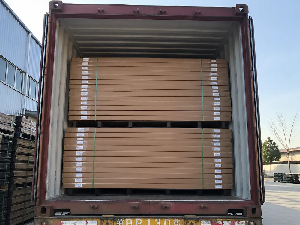 KD flat-pack residential steel doors loaded in 40HQ container